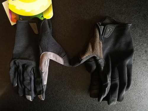 Gloves Giyo black 3